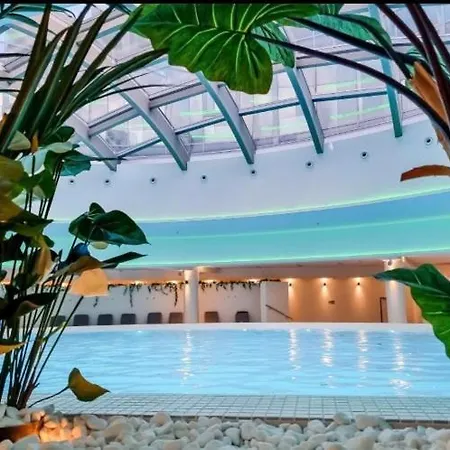 Hanza Tower 23 Pool & Jacussi Daire Szczecin